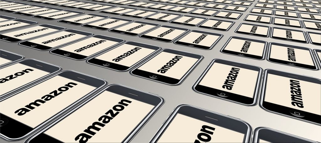  Amazon     Amazon Locker