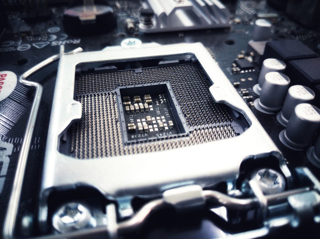   Xeon Scable    LGA4677