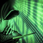 Хакер из Великобритании приговорен к 10 годам тюрьмы за продажу краденных данных за биткоины