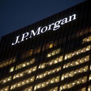 Сотрудники JPMorgan увидели в крипте перспективы