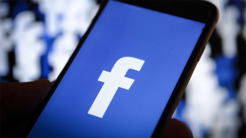 Facebook могут похоронить соцсети на блокчейне