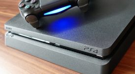 Игровая консоль PlayStation 4