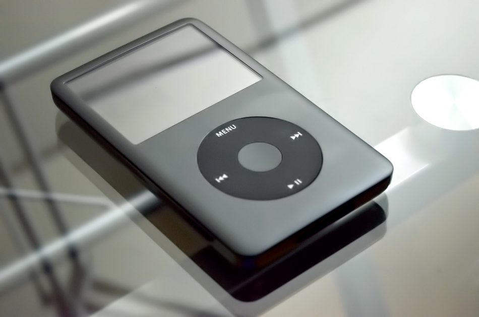 Новое приложение для Apple iPhone превращает смартфон в классический плеер iPod